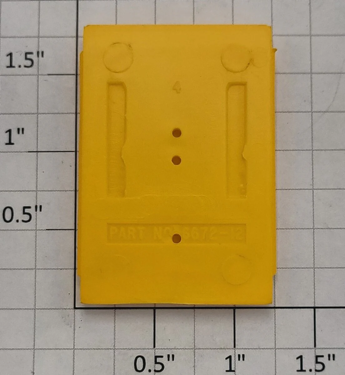 Lionel 19527-24 Yellow Nickel Plate Road Reefer Car Door - Image 2