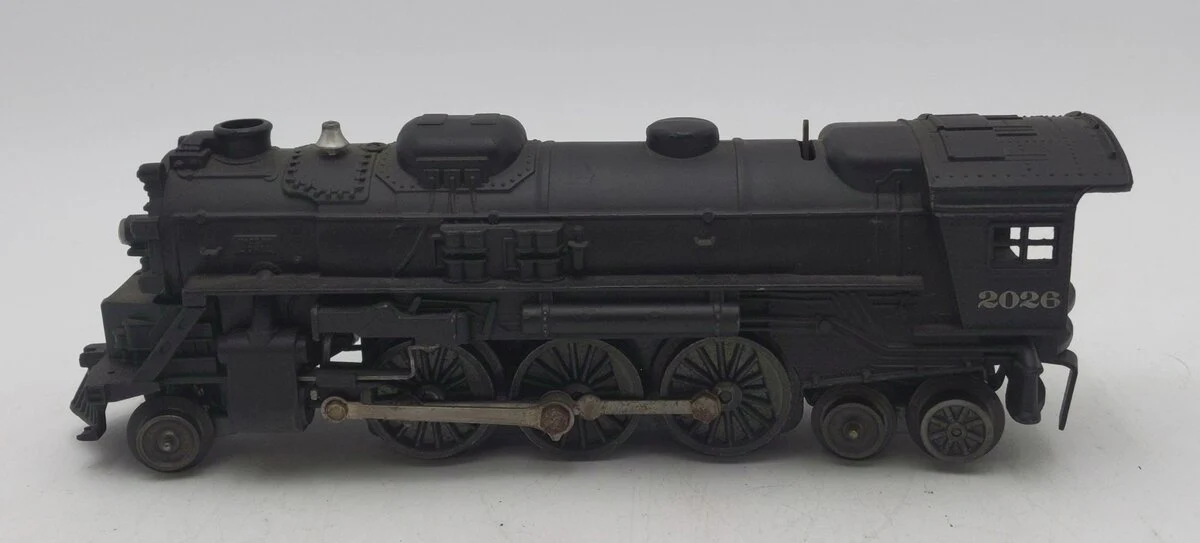 Lionel 2026 Vintage O 2-6-4 Die-Cast Steam Locomotive - Late Version
