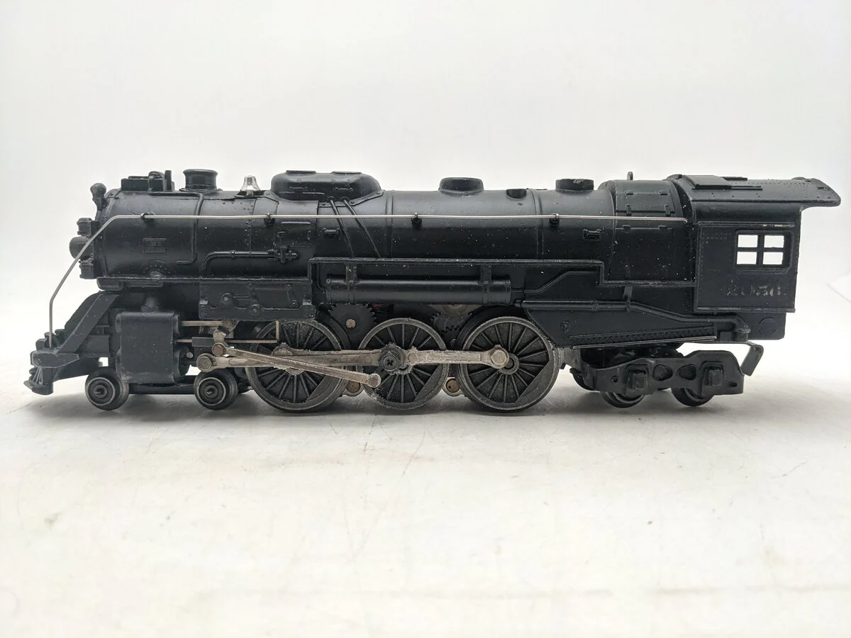 Lionel 2056 Vintage O 4-6-4 Hudson Steam Locomotive VG