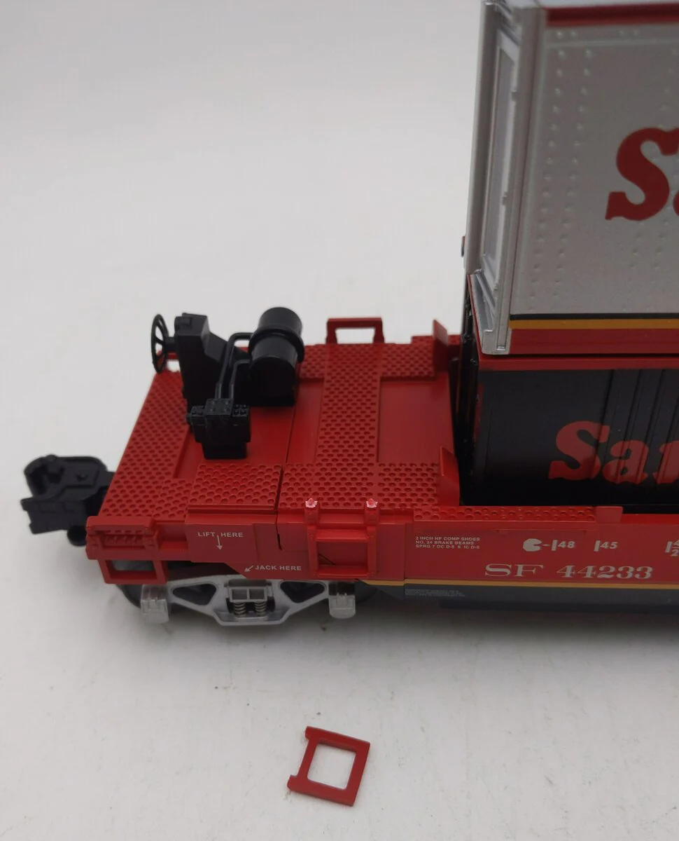 Lionel 2301300 O Gauge LOTS 2023 Santa Fe Maxistack #44233 VG/Box - Image 6