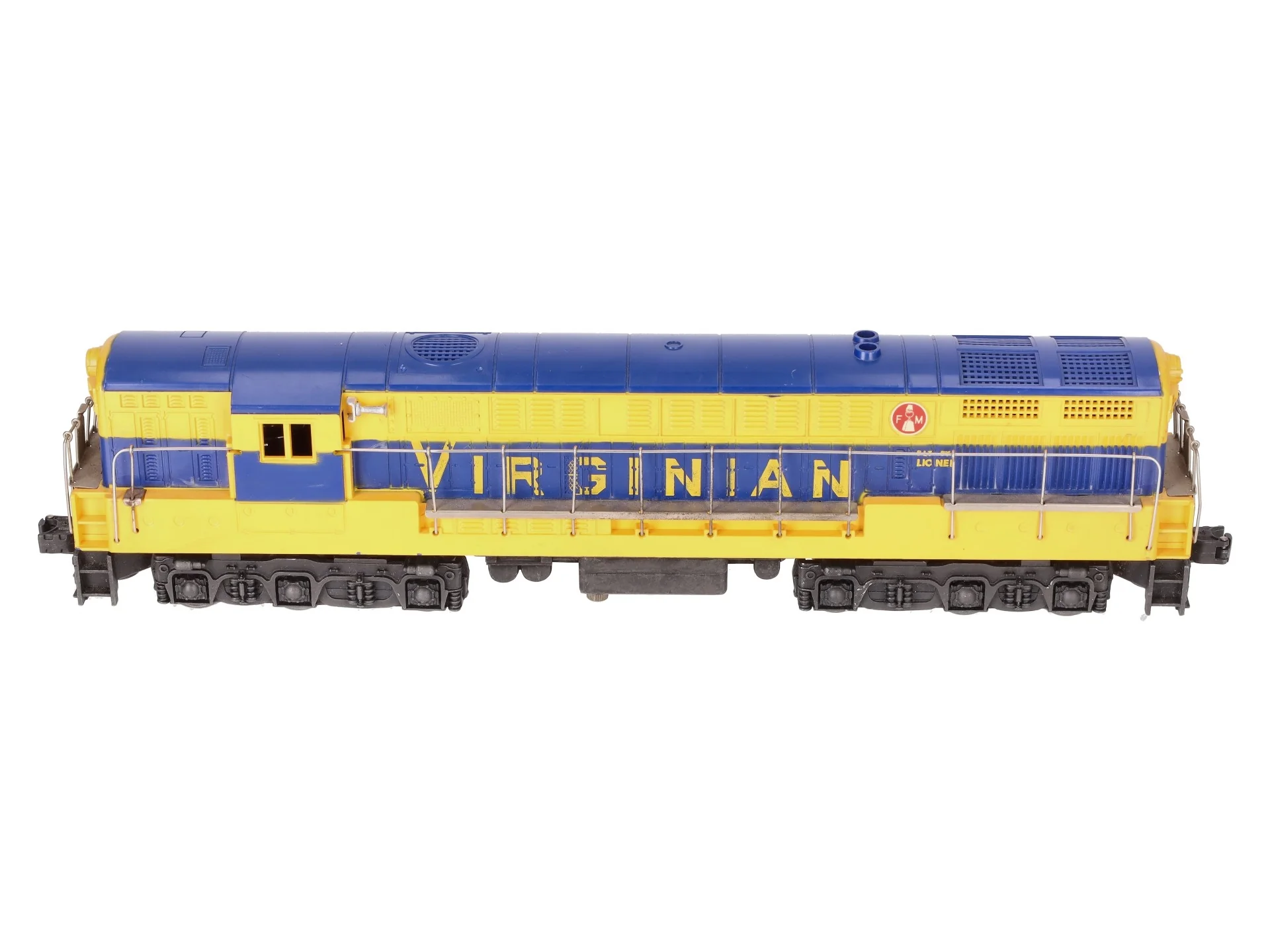 Lionel 2331 Vintage O Virginian FM Trainmaster Powered Diesel Locomotive VG
