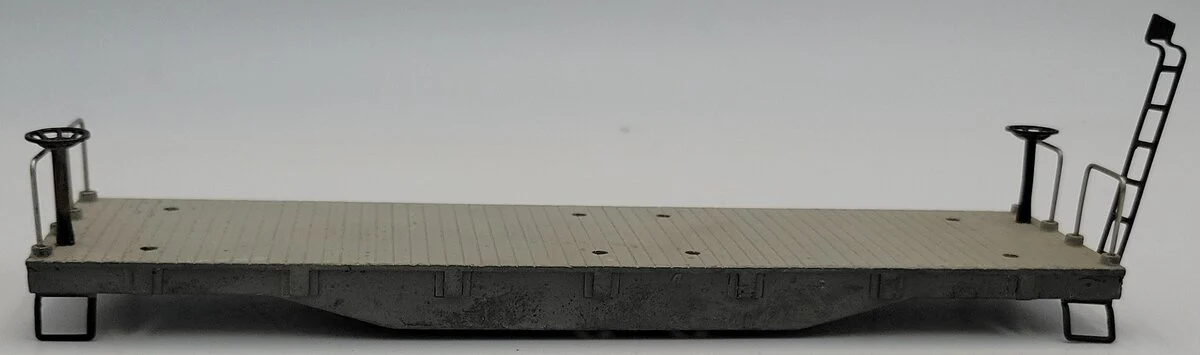 Lionel 2419-2 Gray Lionel Lines Cast Flat Car Frame with Hand Rails & Ladder