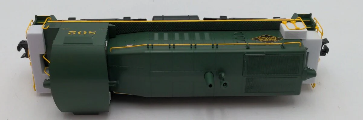 Lionel 2433692 O Gauge GRZ Reading & Northern Legacy SW8 #802 LN/Box - Image 6