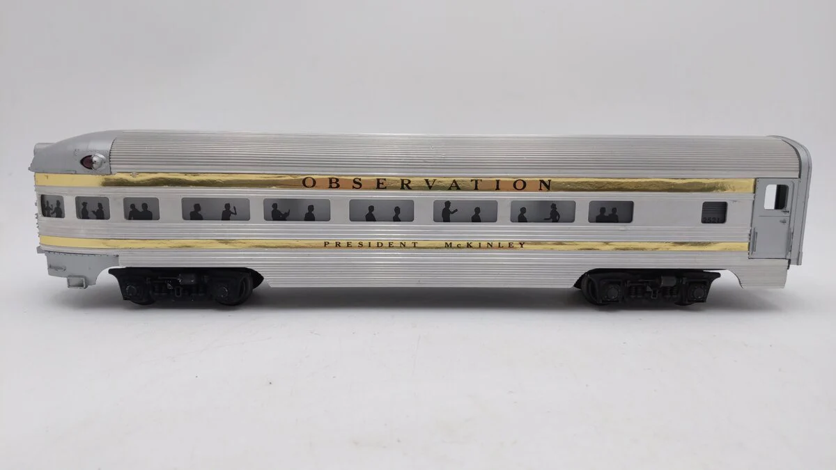 Lionel 2521 Vintage O President McKinley Gold Stripe Aluminum Observation Car VG - Image 3