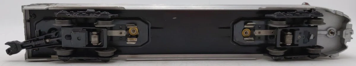 Lionel 2521 Vintage O President McKinley Gold Stripe Aluminum Observation Car VG - Image 5