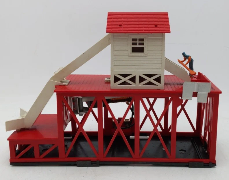 Lionel 352 Vintage O Postwar Operating Icing Station VG/Box - Image 3