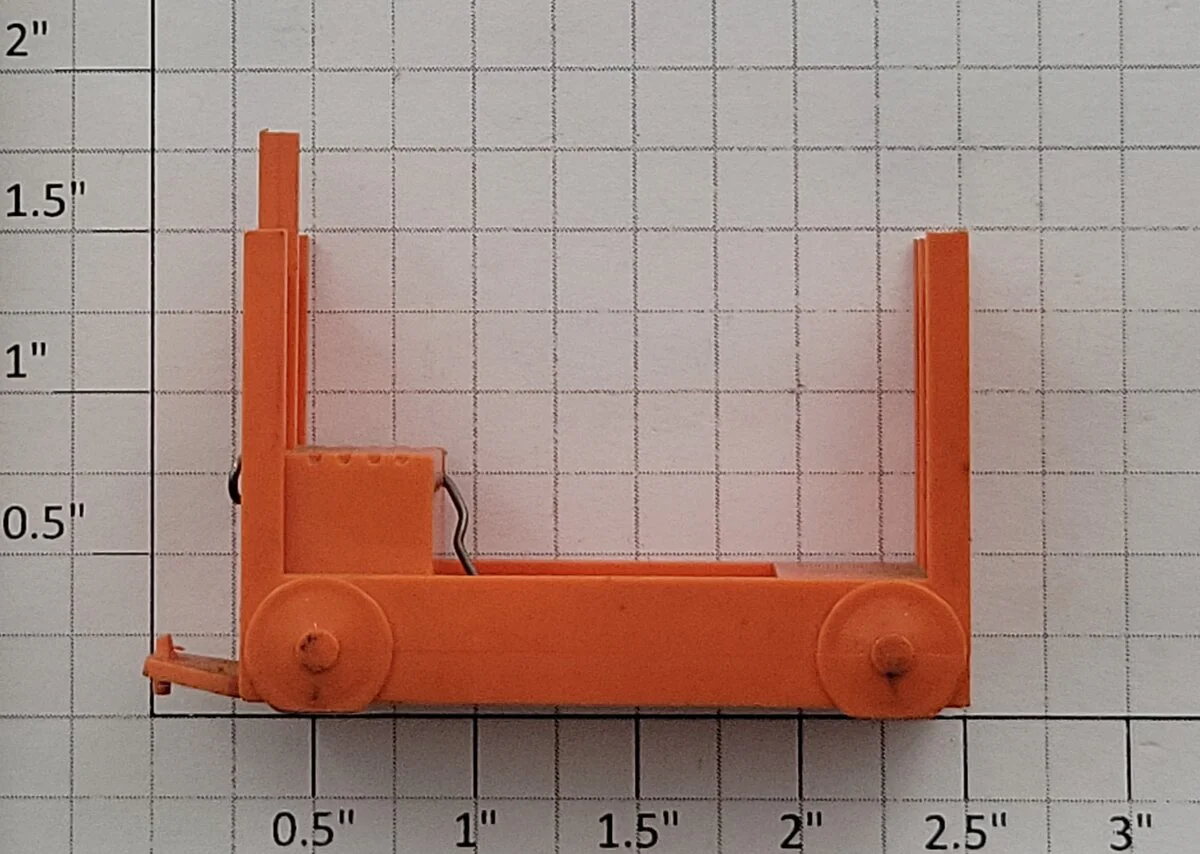 Lionel 356-35 Orange Baggage Cart Truck without Figure
