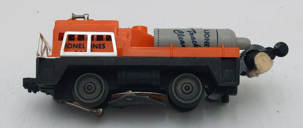 Lionel 3927 O Vintage Postwar Motorized Track Cleaner Car #3927 EX - Image 3