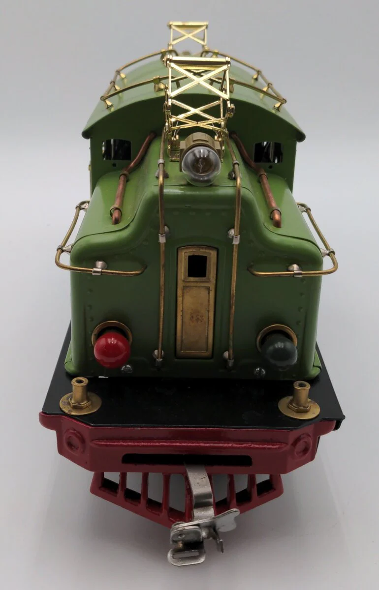 Lionel 408E Vintage Standard Gauge 0-4-4-0 Electric Locomotive - Image 6