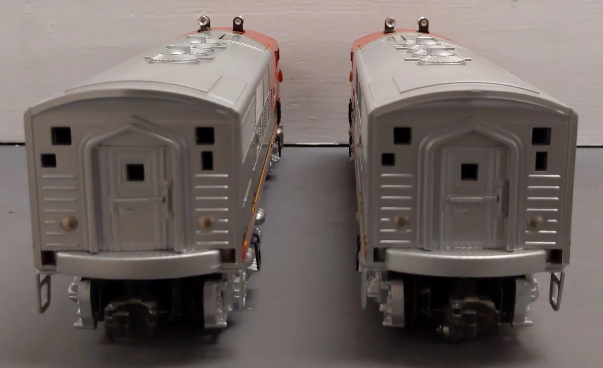 Lionel 6-11711 O Santa Fe F-3 ABA Diesel Locomotive Set #8100/8100/8102 with RS EX - Image 5
