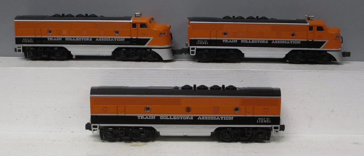 Lionel 6-11737 O Gauge TCA 40th Anniversary F3 ABA Diesel Locomotive Set LN/Box - Image 2