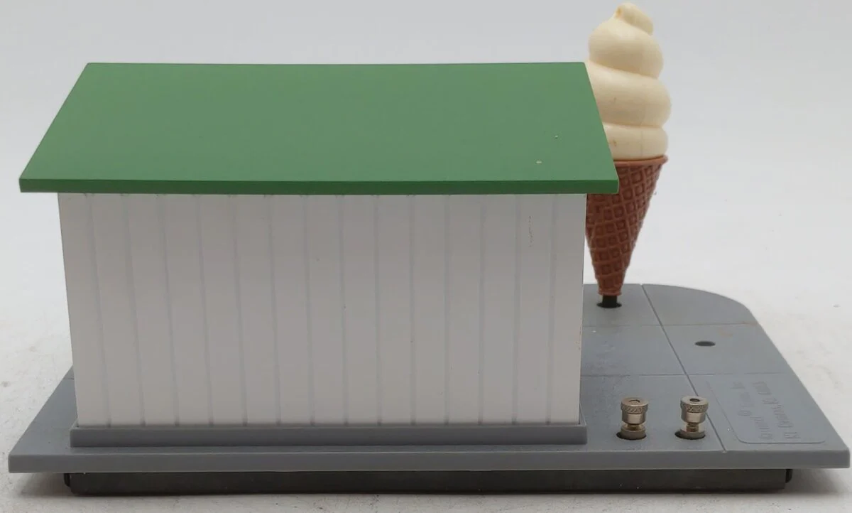 Lionel 6-12719 O Animated Refreshment Stand EX/Box - Image 3