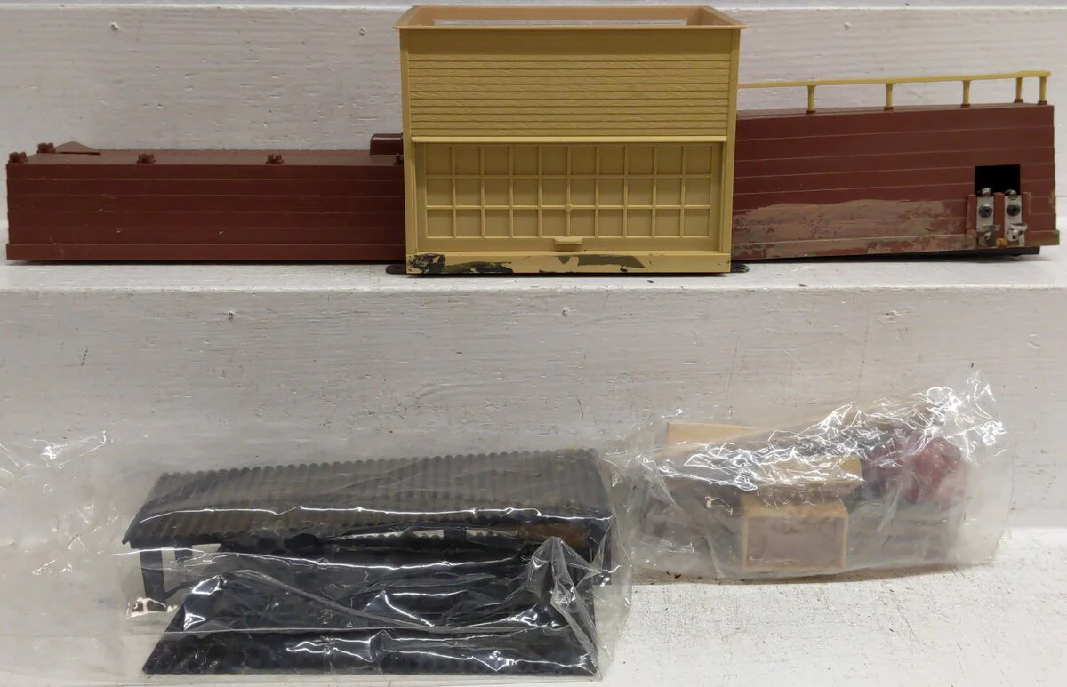 Lionel 6-12873 O Operating Sawmill with Brown Base VG/Box - Image 2