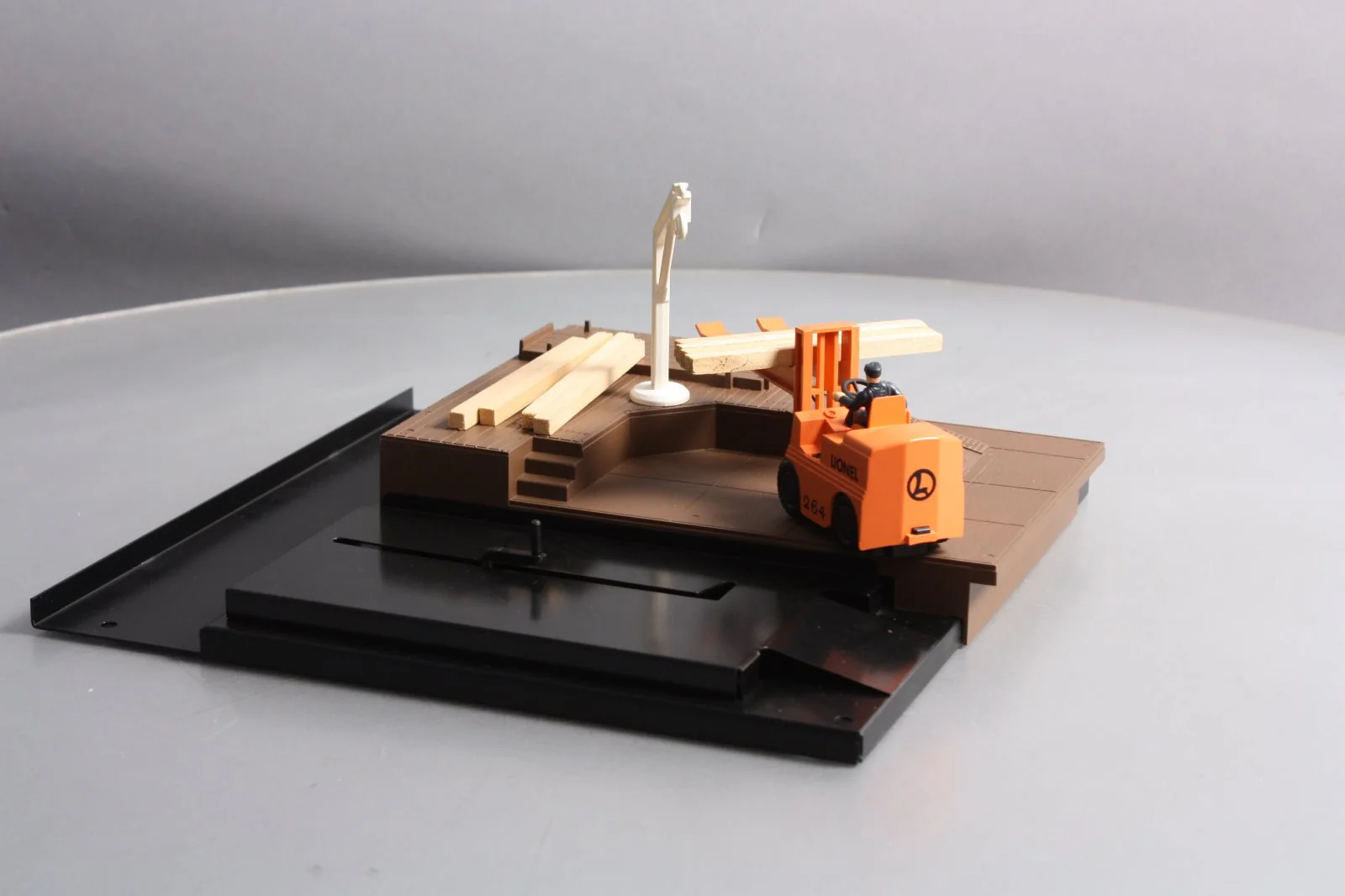 Lionel 6-14000 O Gauge 264 Operating Forklift Platform EX/Box - Image 9