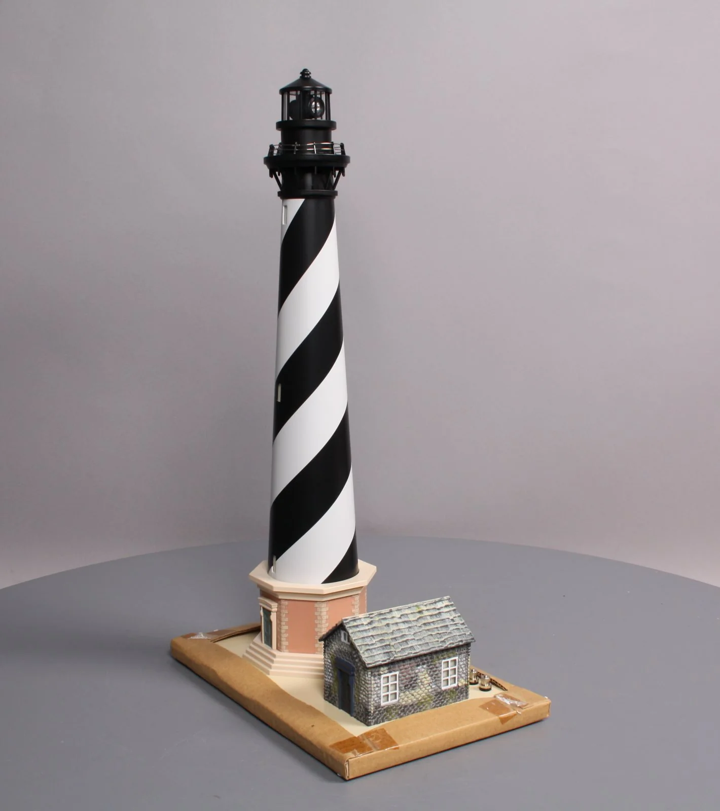Lionel 6-14087 O Gauge Operating Lighthouse with Foghorn Blast LN/Box - Image 5