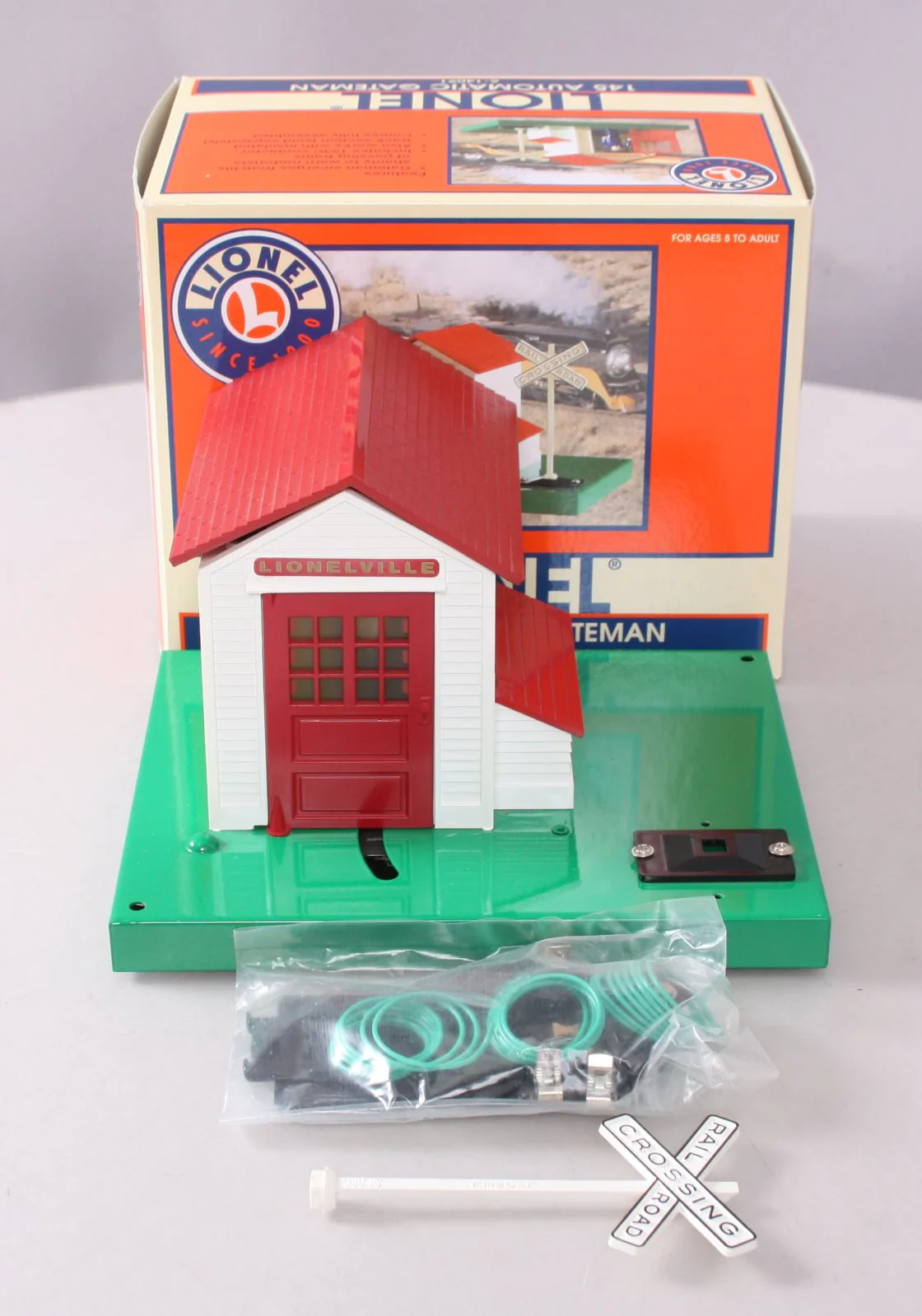Lionel 6-14091 O Gauge #145 Operating Automatic Gateman LN/Box