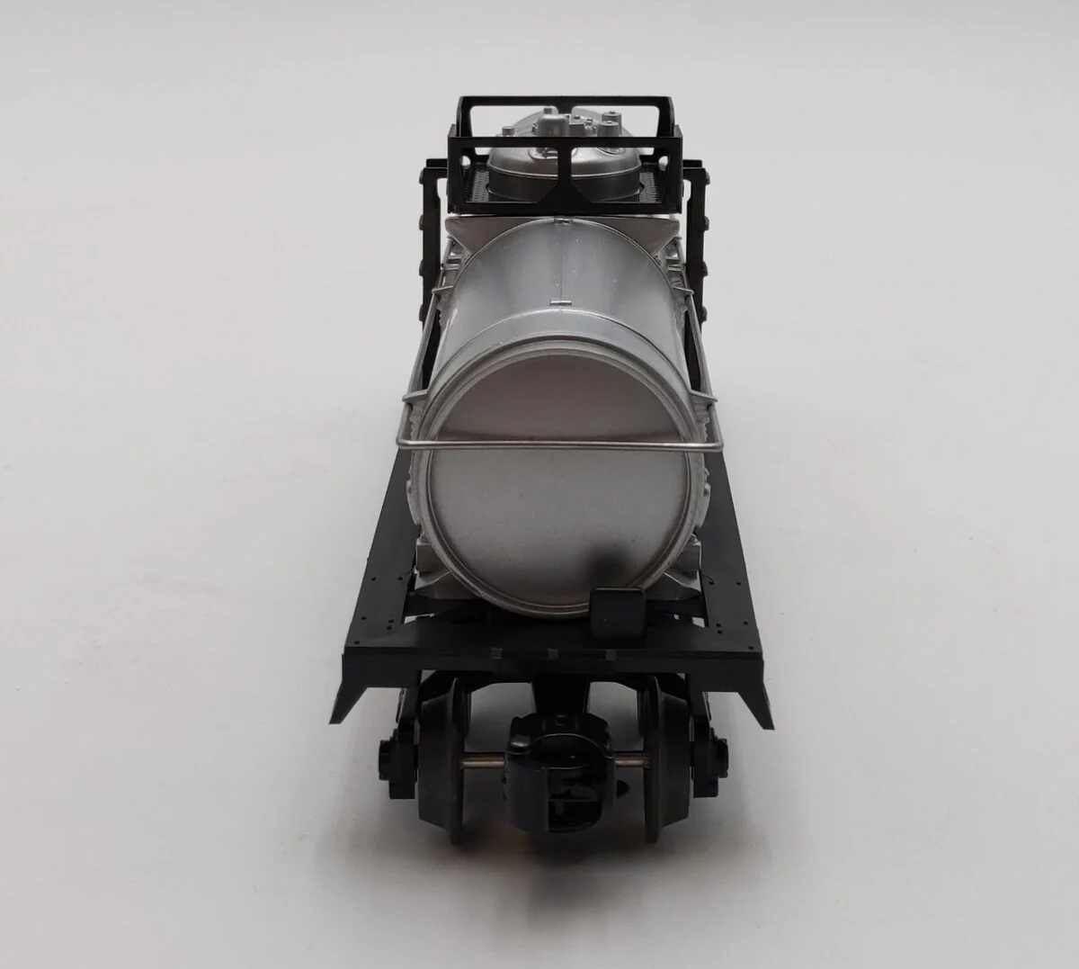 Lionel 6-16127 O Gauge Mobil Oil Corporation Single-Dome Tank Car EX/Box - Image 6