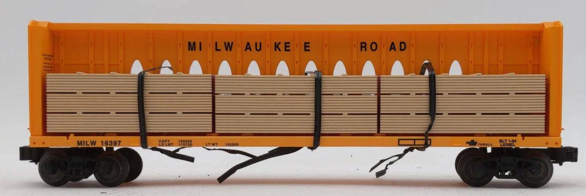Lionel 6-16397 O Gauge Milwaukee Road I Beam Flatcar #16397 LN/Box - Image 2