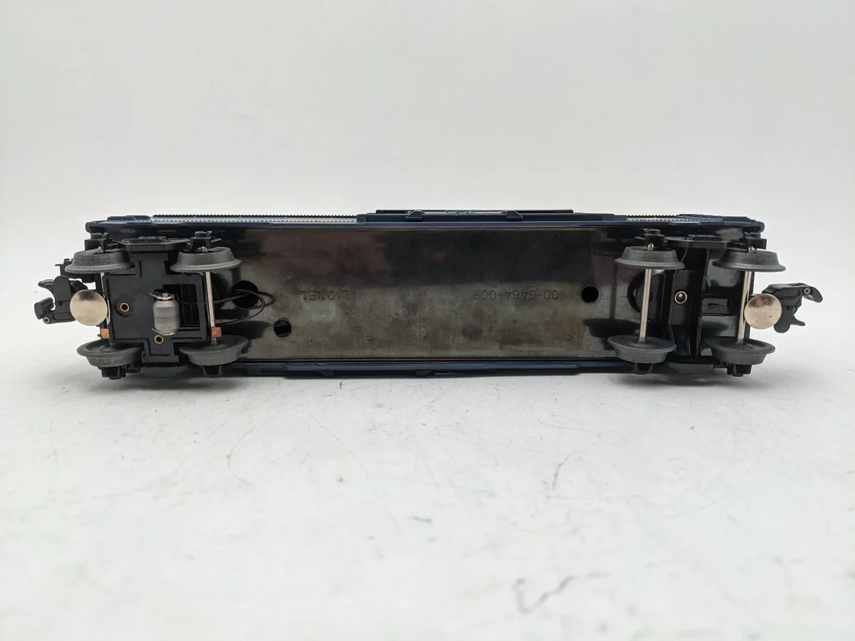 Lionel 6-16622 O Gauge CSX Boxcar with Red Flashing ETD EX - Image 4