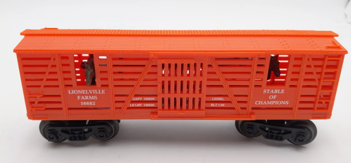 Lionel 6-16682 O Gauge Lionelville Farms Stock Car LN/Box - Image 2