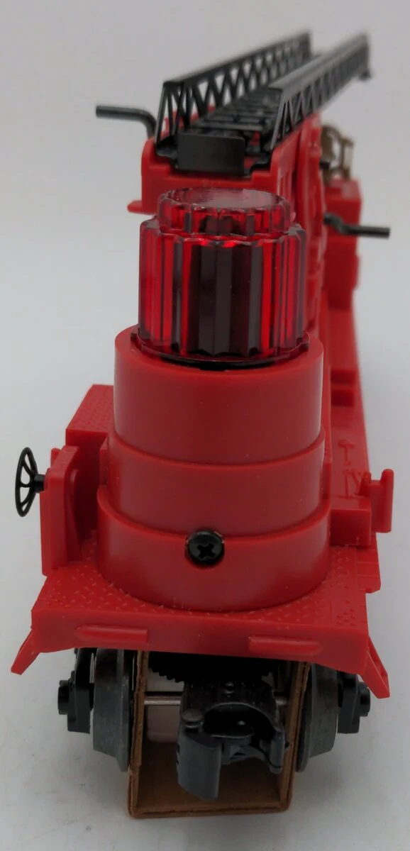Lionel 6-16688 O Gauge Red Operating Fire Ladder Car EX/Box - Image 4