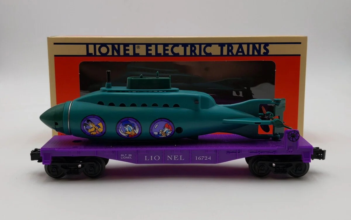 Lionel 6-16724 O Gauge Disney Mickey & Friends Submarine Car NIB