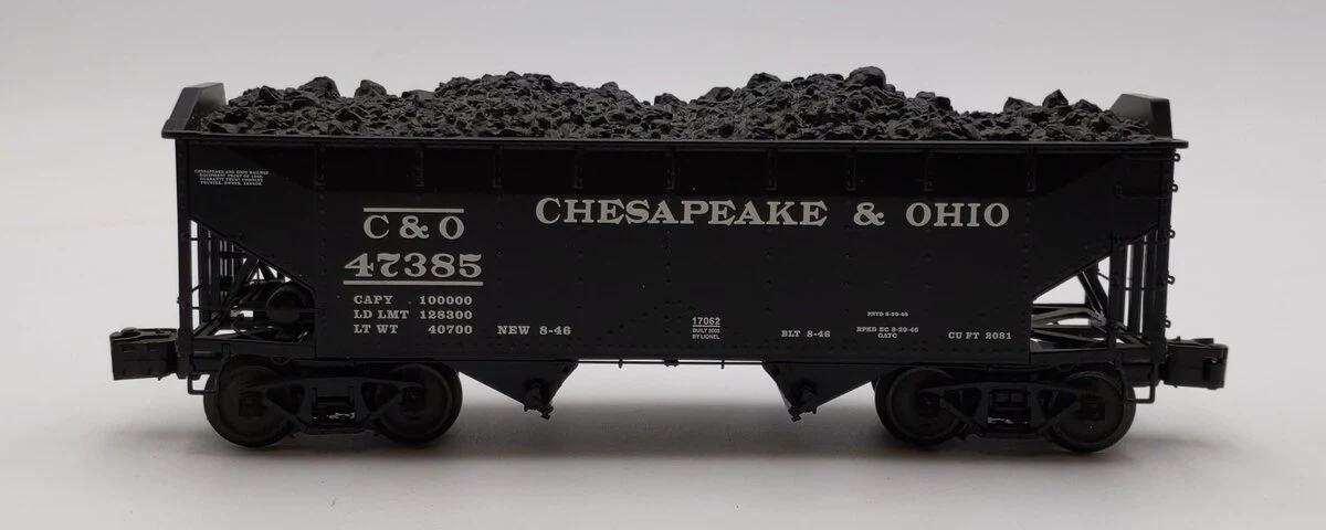 Lionel 6-17025 O Die-Cast Chesapeake & Ohio 50-Ton Offset Hopper Car #300027 NIB - Image 2