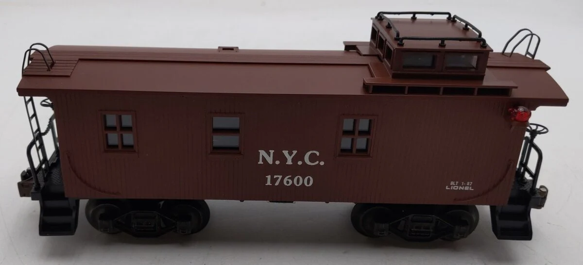 Lionel 6-17600 O Gauge New York Central Woodside Illuminated Caboose #17600 LN/Box - Image 2