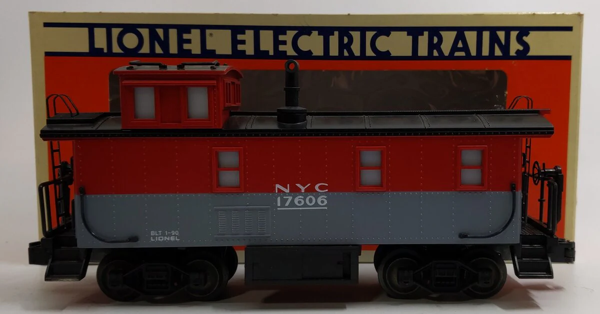 Lionel 6-17606 O Gauge New York Central Illumintated Caboose w/ Smoke NIB