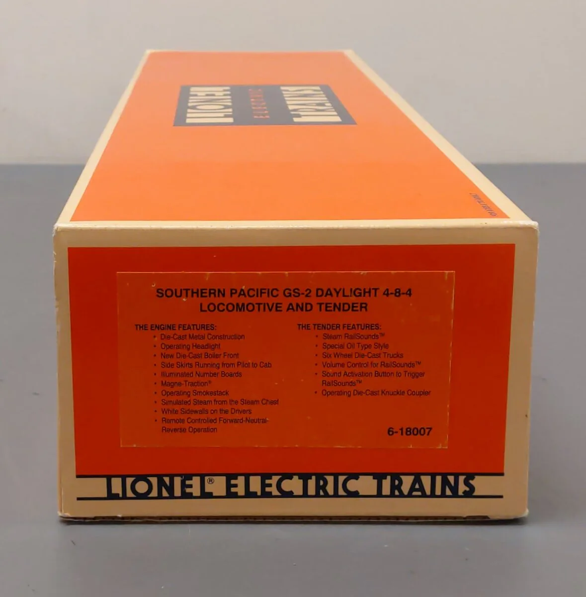 Lionel 6-18007 O Gauge SP Daylight 4-8-4 Steam Locomotive & Tender #4410 w/RS LN/Box - Image 7