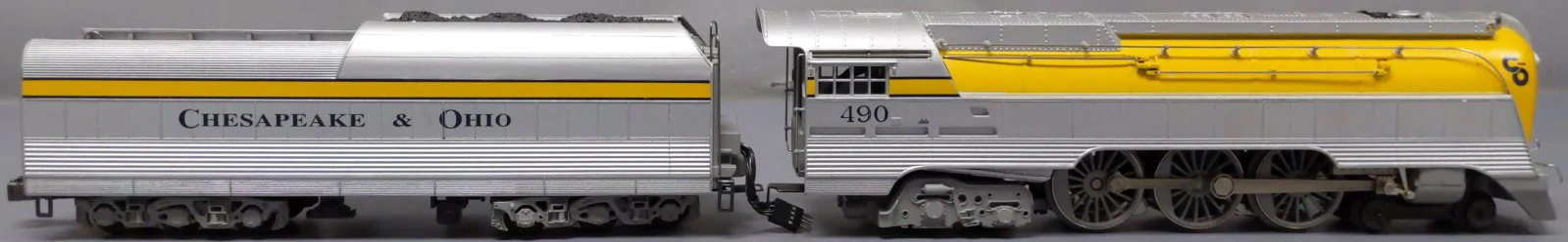Lionel 6-18043 O Chesapeake & Ohio Streamlined Hudson & Tender #490 with RSII LN/Box - Image 2