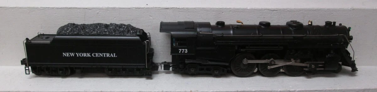 Lionel 6-18058 O NYC 4-6-4 Hudson Steam Locomotive & Tender #773 w/Display Base LN/Box - Image 5