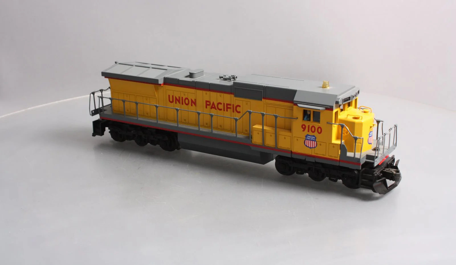 Lionel 6-18205 O Gauge Union Pacific Dash-8 40C Diesel Locomotive #9100 LN/Box - Image 6