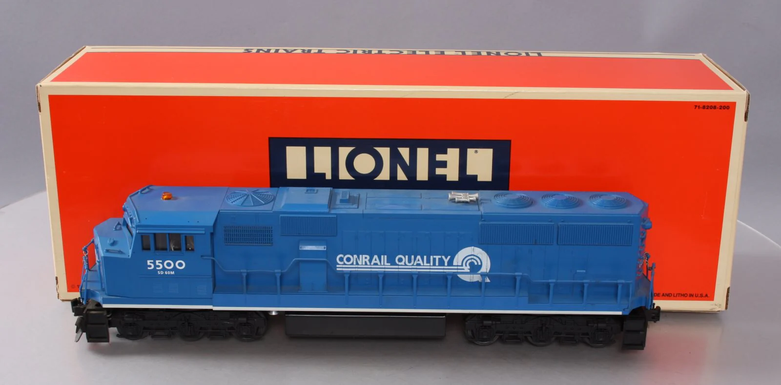 Lionel 6-18216 O Gauge Conrail SD-60M Powered Diesel Locomotive #5500 NIB