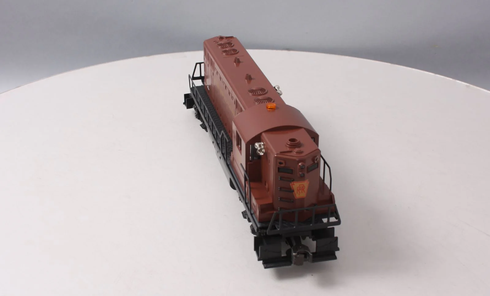 Lionel 6-18567 O Gauge Pennsylvania GP-9 Diesel Locomotive #2028 EX/Box - Image 7