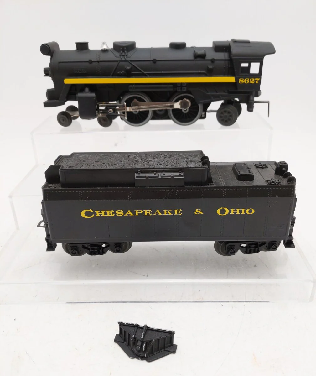 Lionel 6-18627 O Chesapeake & Ohio 4-4-2 Steam Loco & Tender #8627 VG