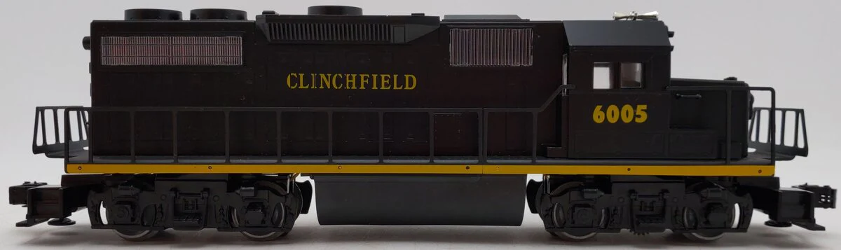 Lionel 6-18821 O Gauge Clinchfield GP-38-2 Diesel Locomotive #6005 EX/Box - Image 3