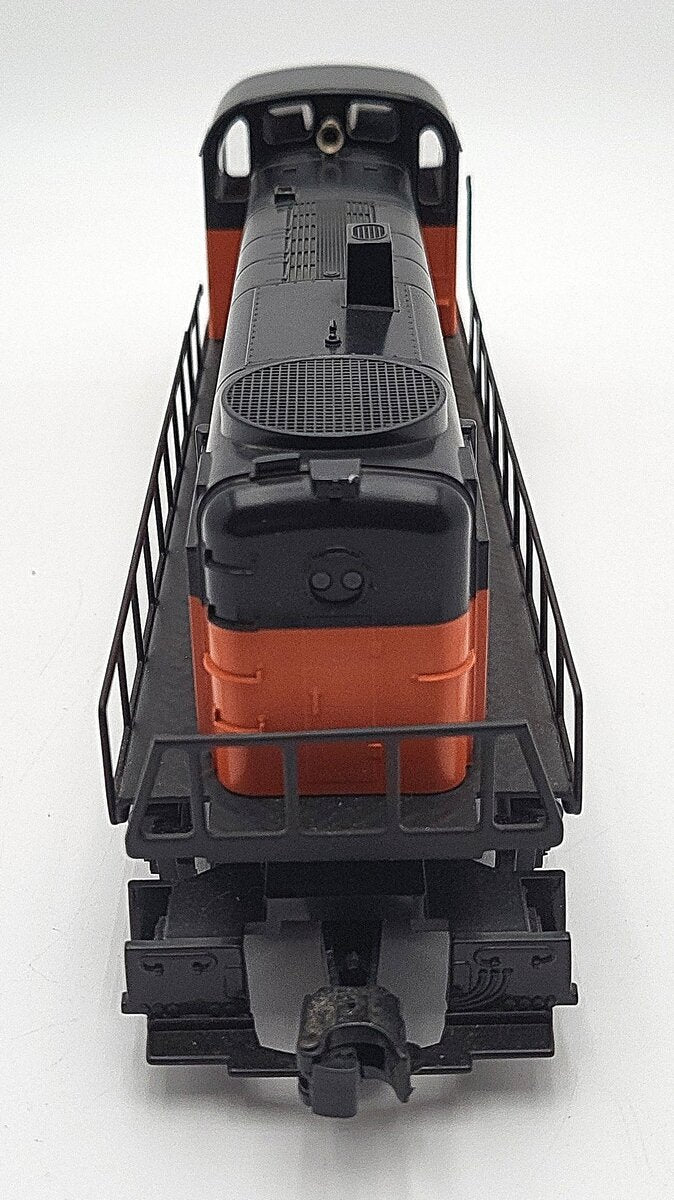 Lionel 6-18833 Milwaukee Road RS-3 Diesel Locomotive #2487 EX - Image 4