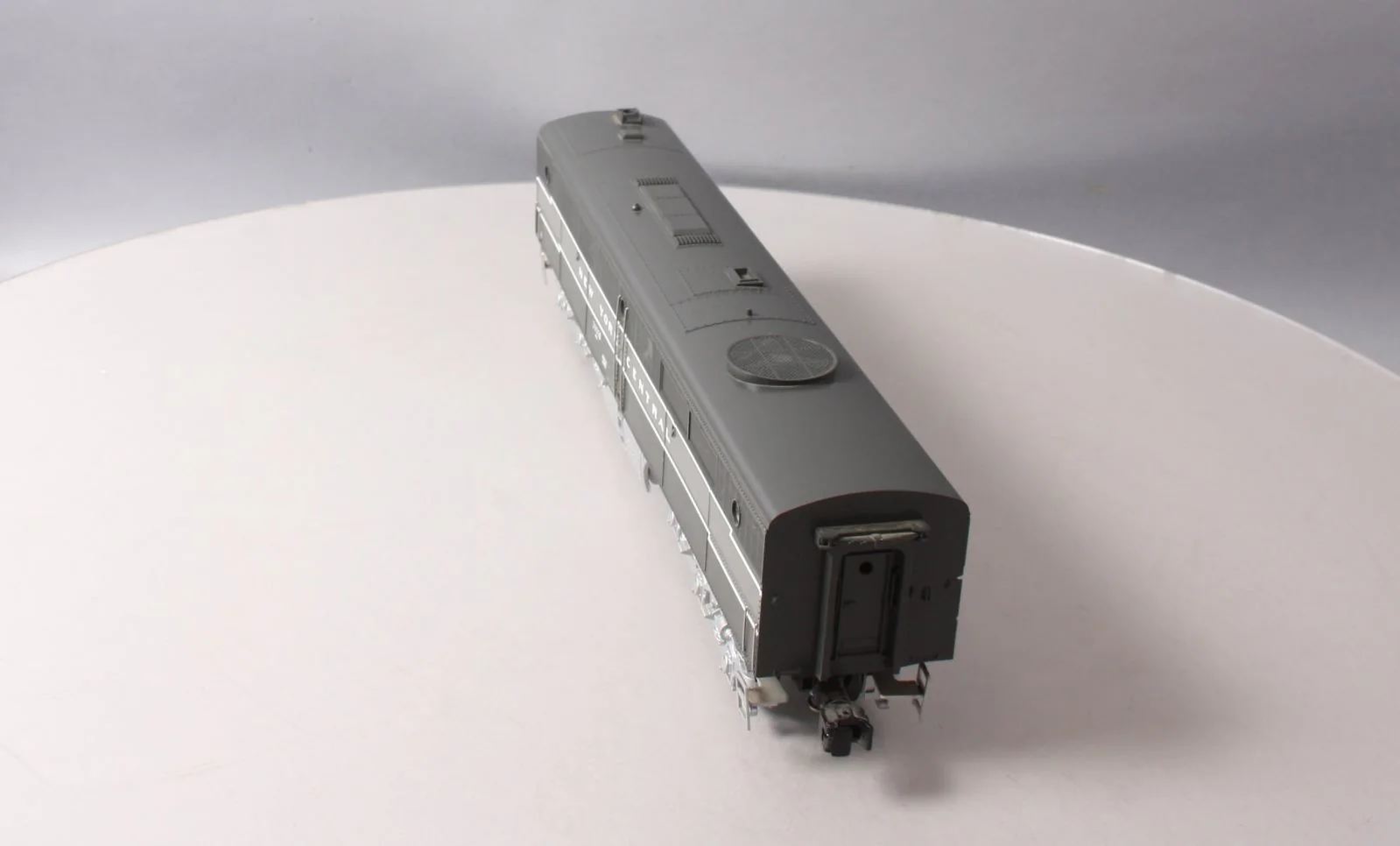 Lionel 6-18966 New York Central Alco PB-1 Non-Powered Diesel Locomotive #2000B LN/Box - Image 10