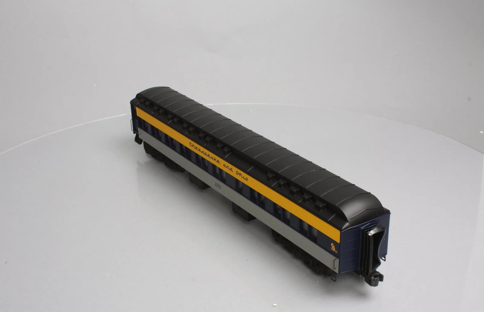 Lionel 6-19090 O Gauge Chesapeake & Ohio Heavyweight Diner Car LN/Box - Image 3
