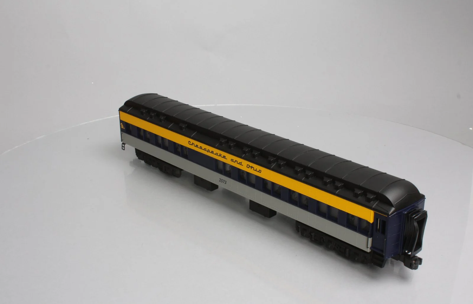 Lionel 6-19090 O Gauge Chesapeake & Ohio Heavyweight Diner Car LN/Box - Image 6