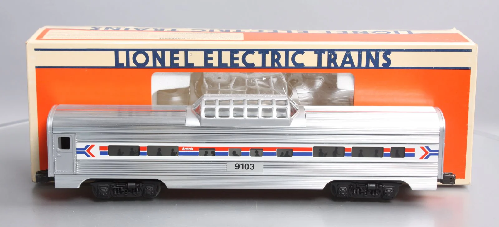 Lionel 6-19103 O Gauge Amtrak Aluminum Vista Dome Passenger Car #9103 EX/Box