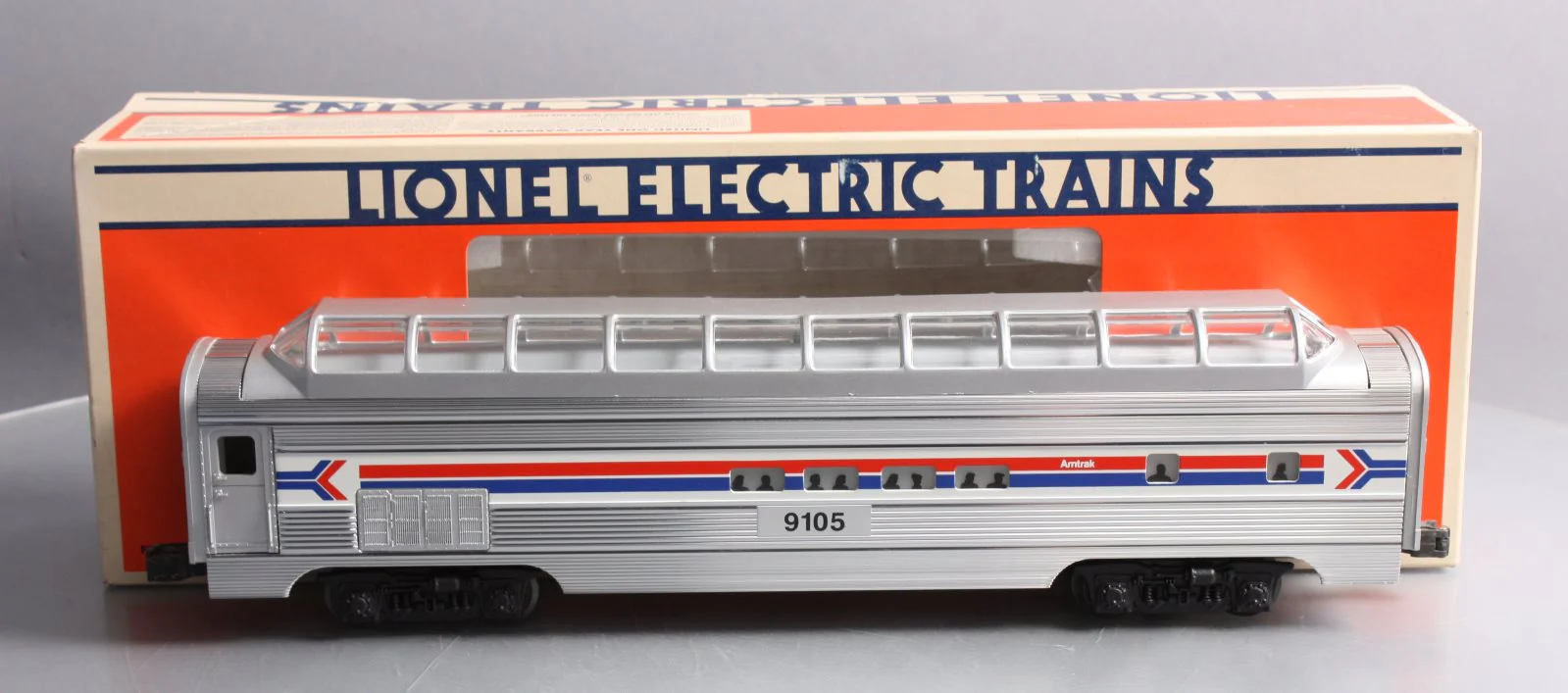 Lionel 6-19105 O Gauge Amtrak Full Vista Dome Car #9105 NIB