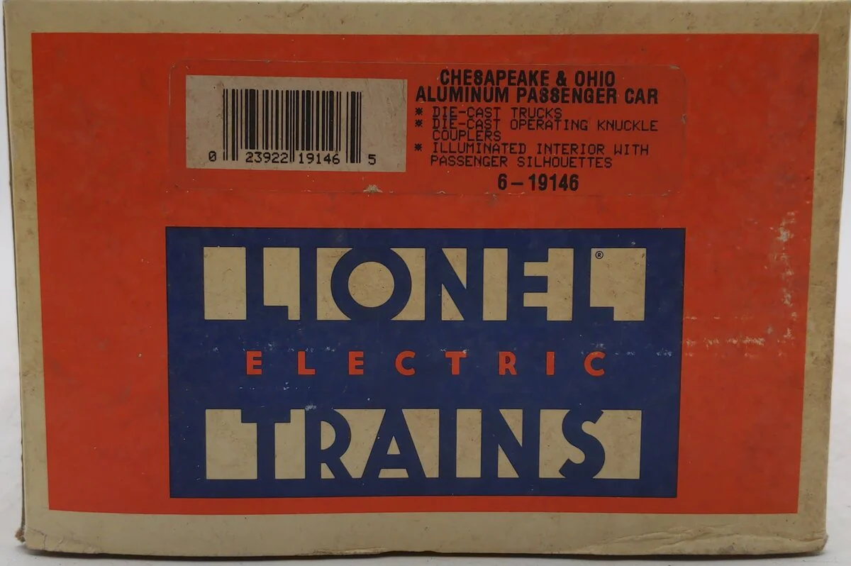 Lionel 6-19146 O Gauge Chesapeake & Ohio Aluminum Passenger Car #1623 NIB - Image 10