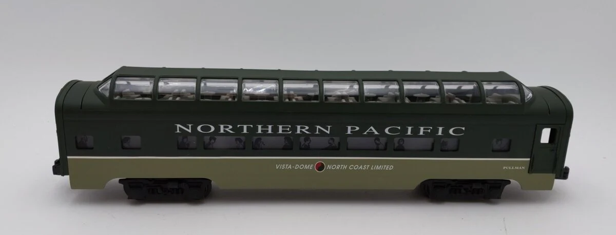 Lionel 6-19167 O Gauge Northern Pacific Full Vista Dome Coach #2571 NIB - Image 2