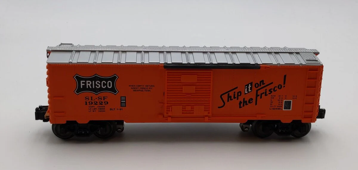 Lionel 6-19229 O Gauge Frisco Boxcar with Diesel Railsounds NIB - Image 2