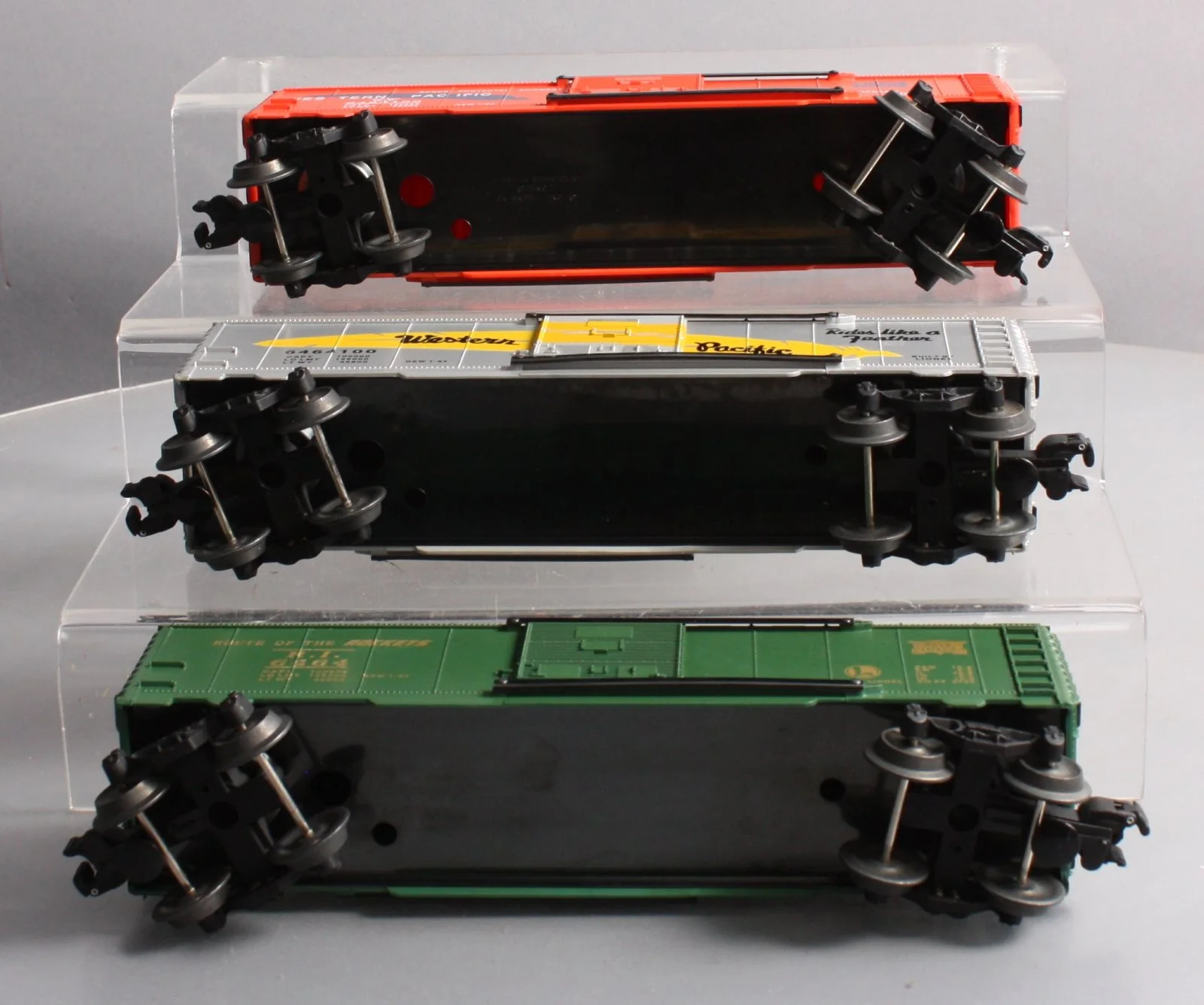 Lionel 6-19257 O Gauge Western Pacific 6464 Series II Boxcars (Set of 3) LN/Box - Image 4