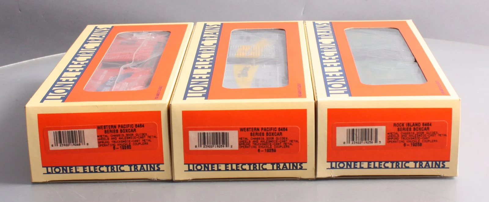Lionel 6-19257 O Gauge Western Pacific 6464 Series II Boxcars (Set of 3) NIB - Image 5