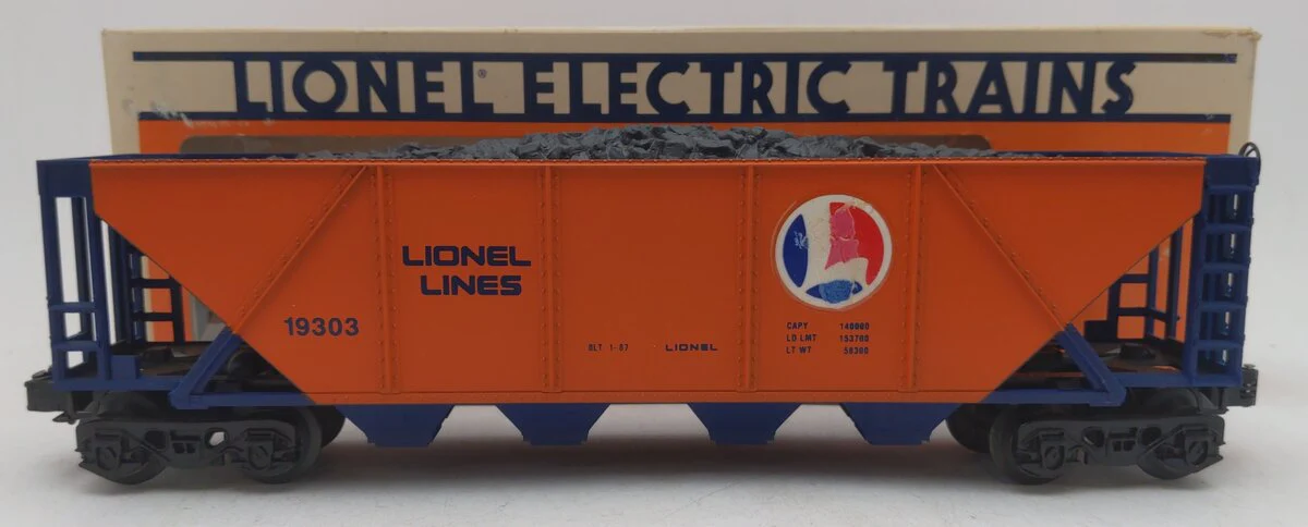 Lionel 6-19303 O Gauge Lionel Lines Quad Hopper with Coal Load EX/Box