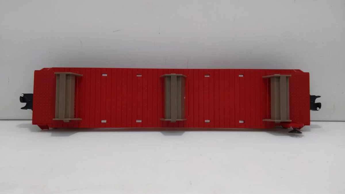 Lionel 6-19484 O Gauge Lionel Flatcar #6264 with Lumber Load LN/Box - Image 3